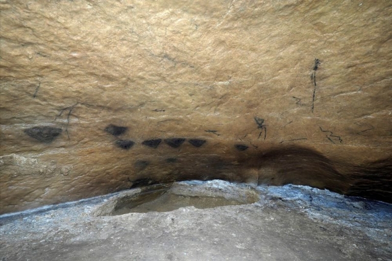 Наскальные рисунки в пещере Испании оказались древнее, чем считалось