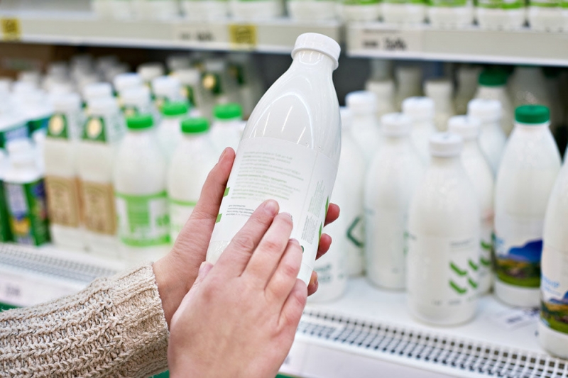 Просроченные молочные продукты нашли в 45% российских магазинов
